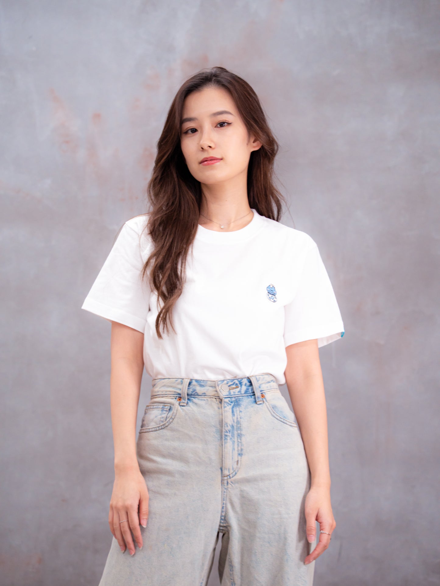 ロゴワッペンTシャツ